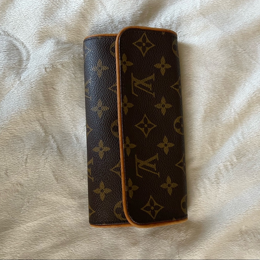 Monogram Pochette Twin PM